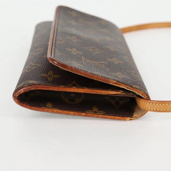 LOUIS VUITTON Monogram Pochette Twin GM Shoulder Bag - Picture 4 of 16